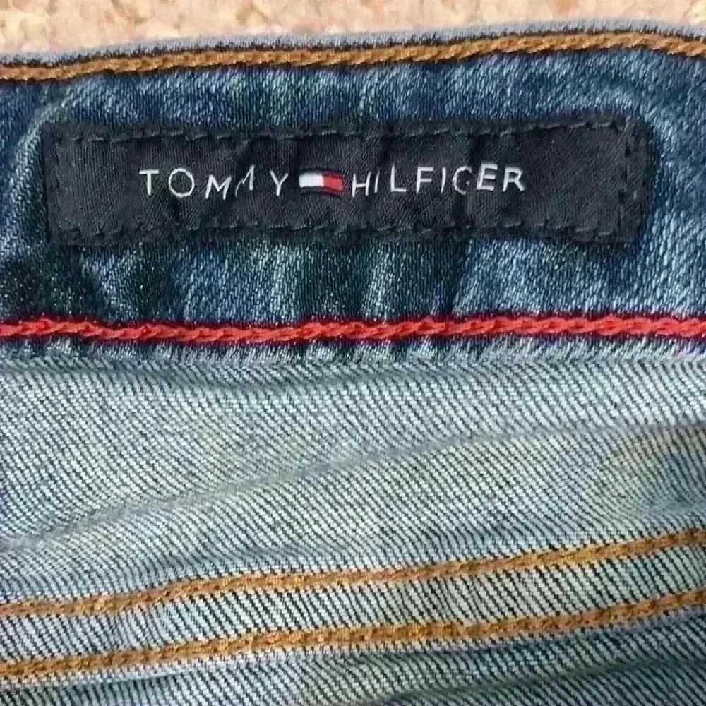 Tommy Hilfiger Rome regular fit jean sz 30/30 slim fall winter dark wash comfy - Picture 10 of 11